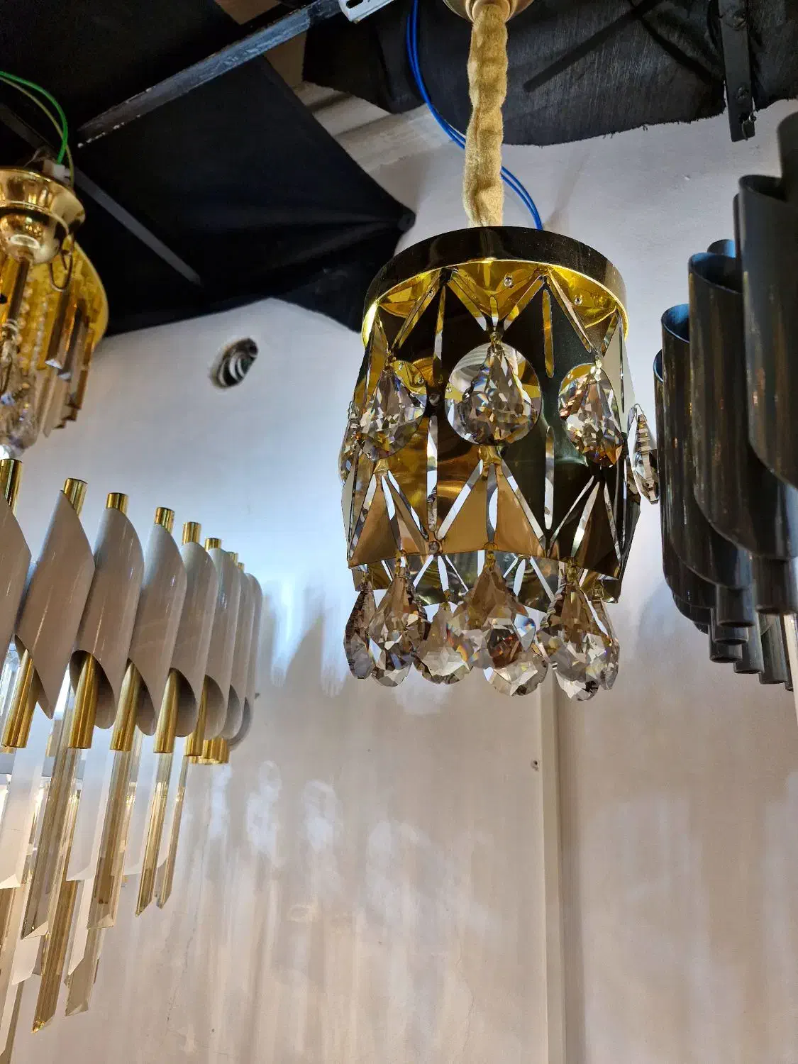 لوستر مدرن ملانی|لوستر و چراغ آویز|اردبیل, |دیوار