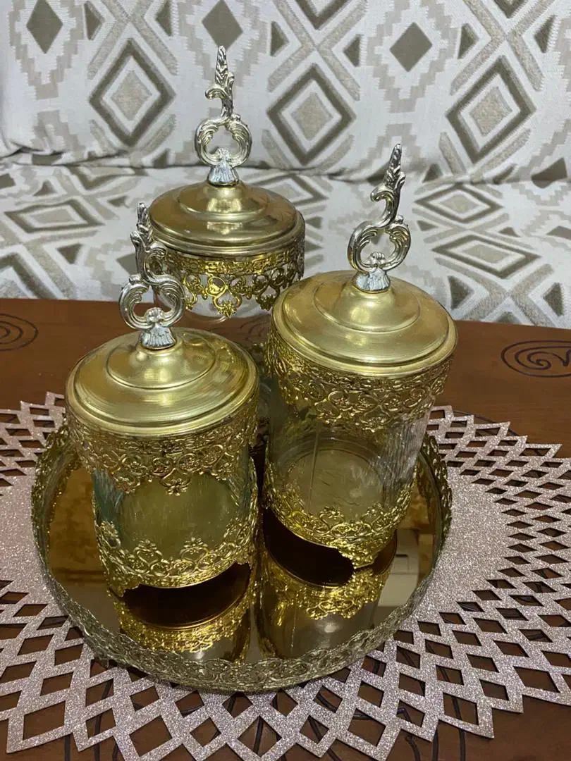 کندی با سینی آیینه ای طلایی|ظروف سرو و پذیرایی|تاکستان, |دیوار