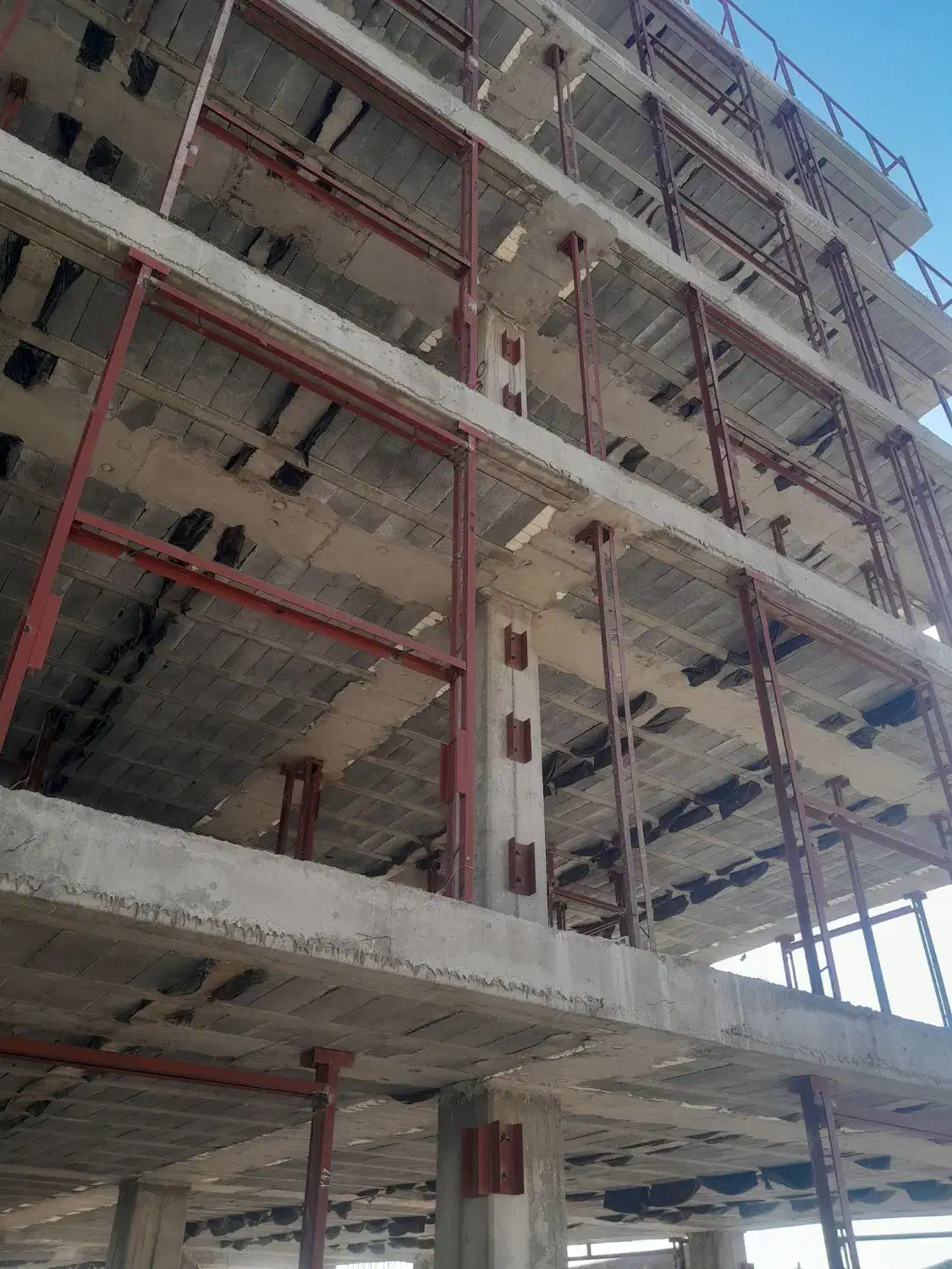 اجرا و نصب والپست و وادار|خدمات پیشه و مهارت|اصفهان, بهارستان|دیوار