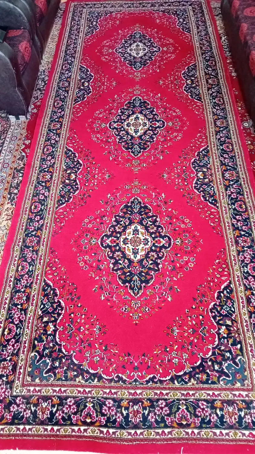 کناره فرش|فرش|اصفهان, نقش جهان|دیوار