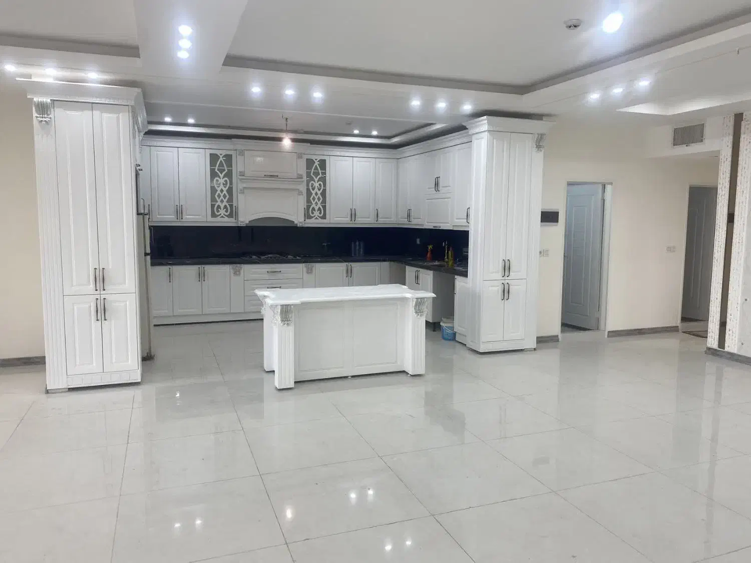 اپارتمان 210متری فول|فروش آپارتمان|مشهد, کوشش|دیوار