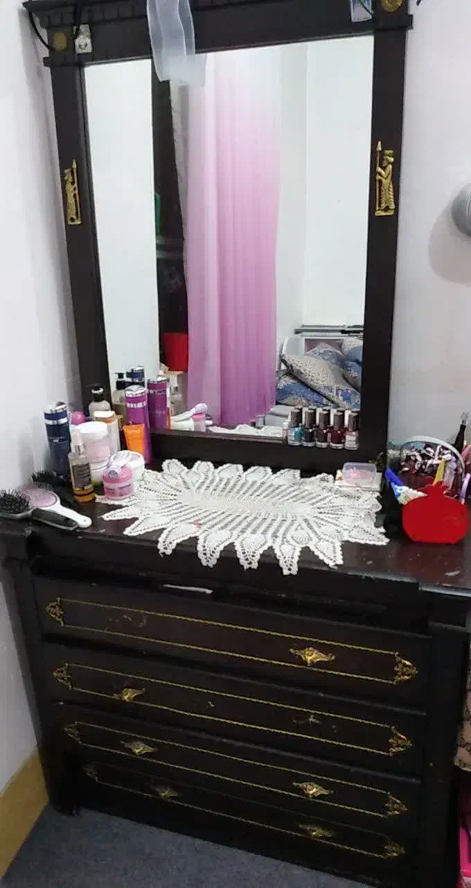 تخت و دراور چهار کشو|تخت و سرویس خواب|شهمیرزاد, |دیوار