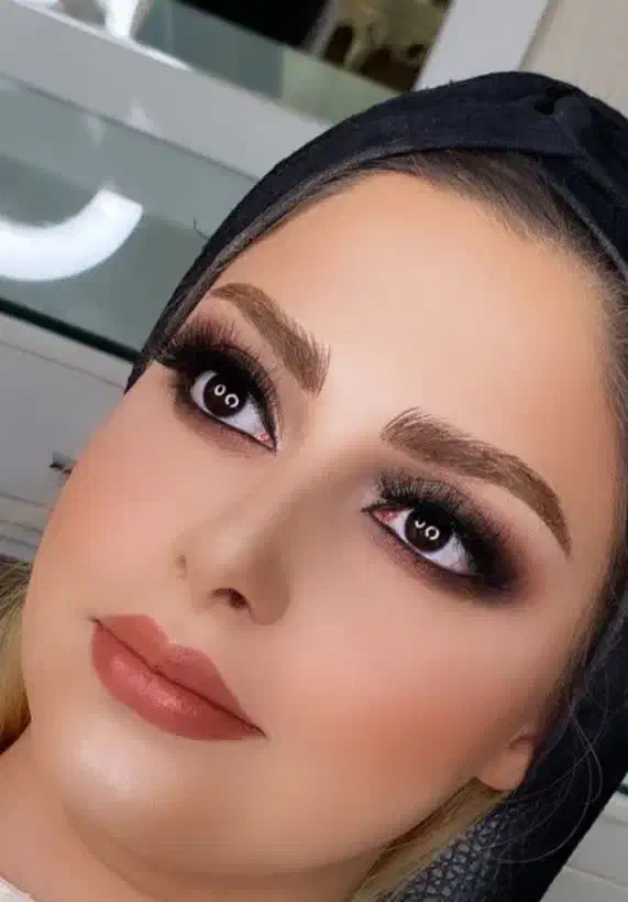 پاکسازی وفشیال و شینیون و میکاپ تخفیف|خدمات آرایشگری و زیبایی|قم, شهرک امام حسین|دیوار