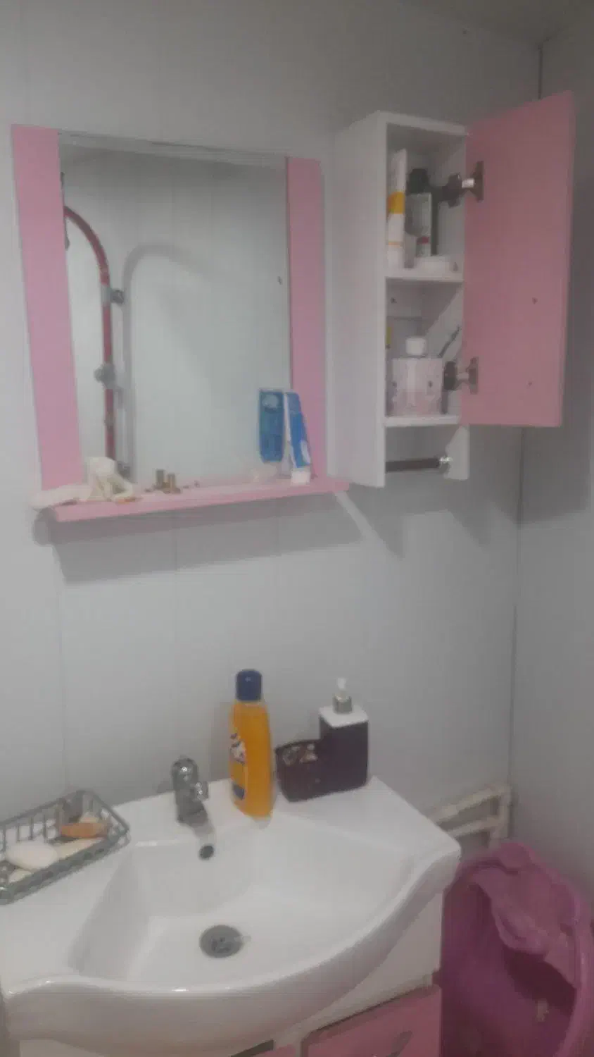 کابینت وکمددیواری هایگلاس ترک درحد نو|جاکفشی، کمد، دراور|فارسان, |دیوار