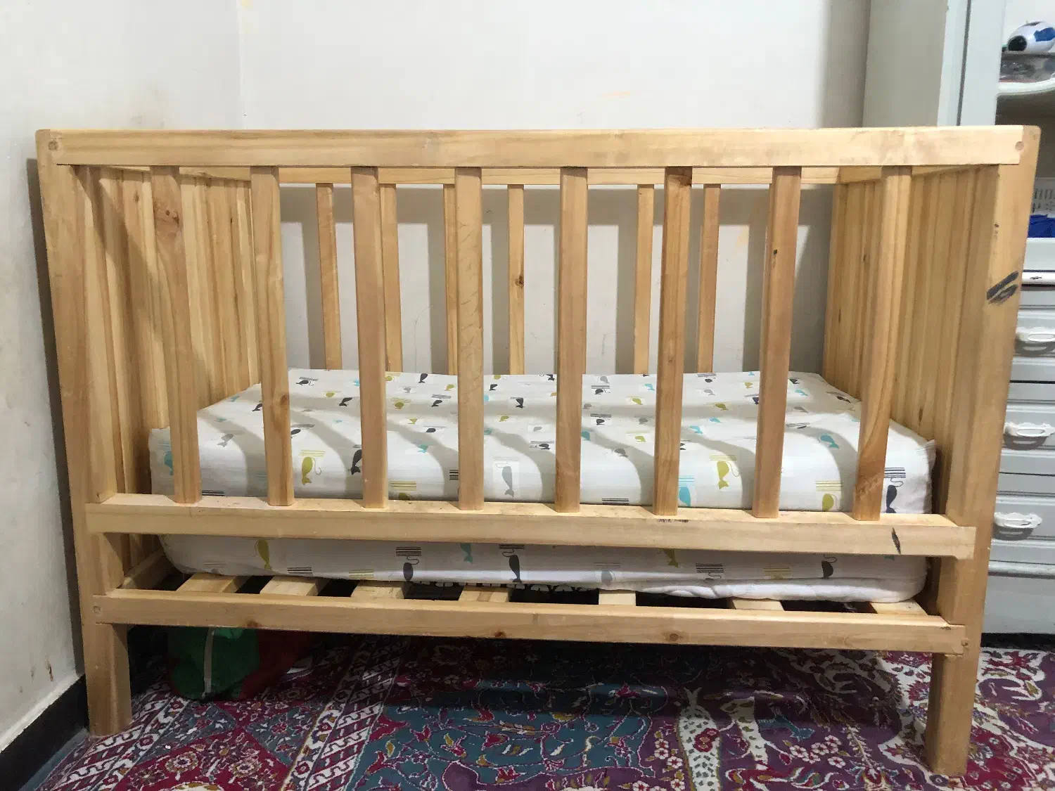 تخت خواب  چوبی کودک|تخت و صندلی بچه|یاسوج, |دیوار