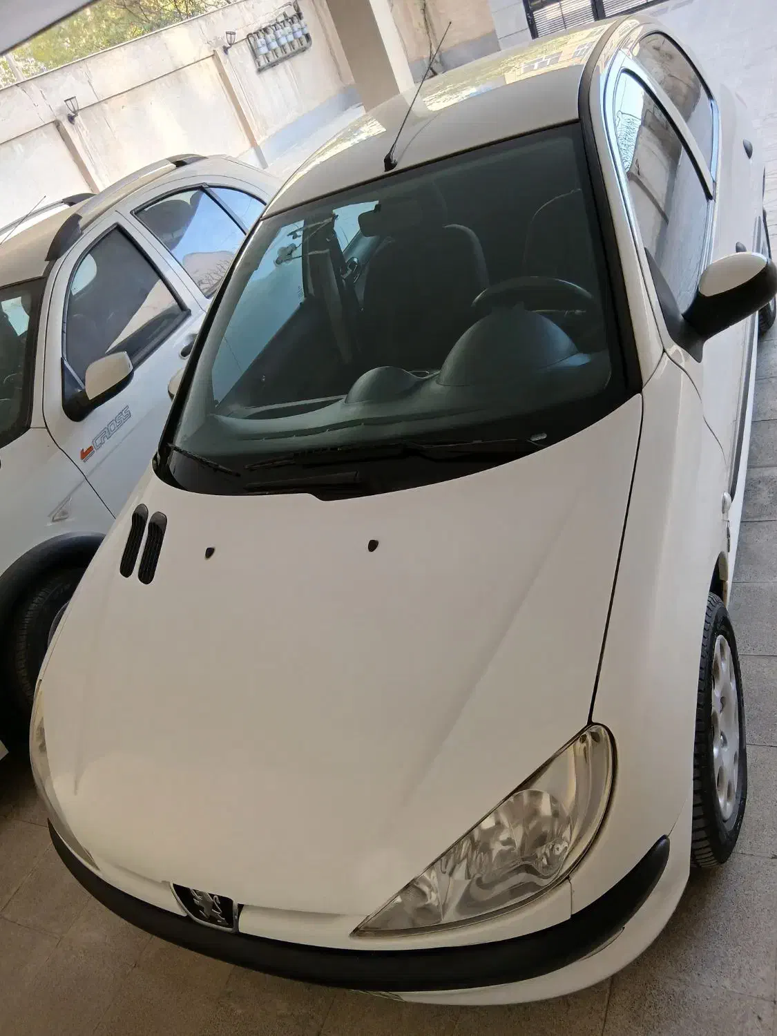 پژو ۲۰۶ سفید تیپ دو|خودرو سواری و وانت|مشهد, الهیه|دیوار