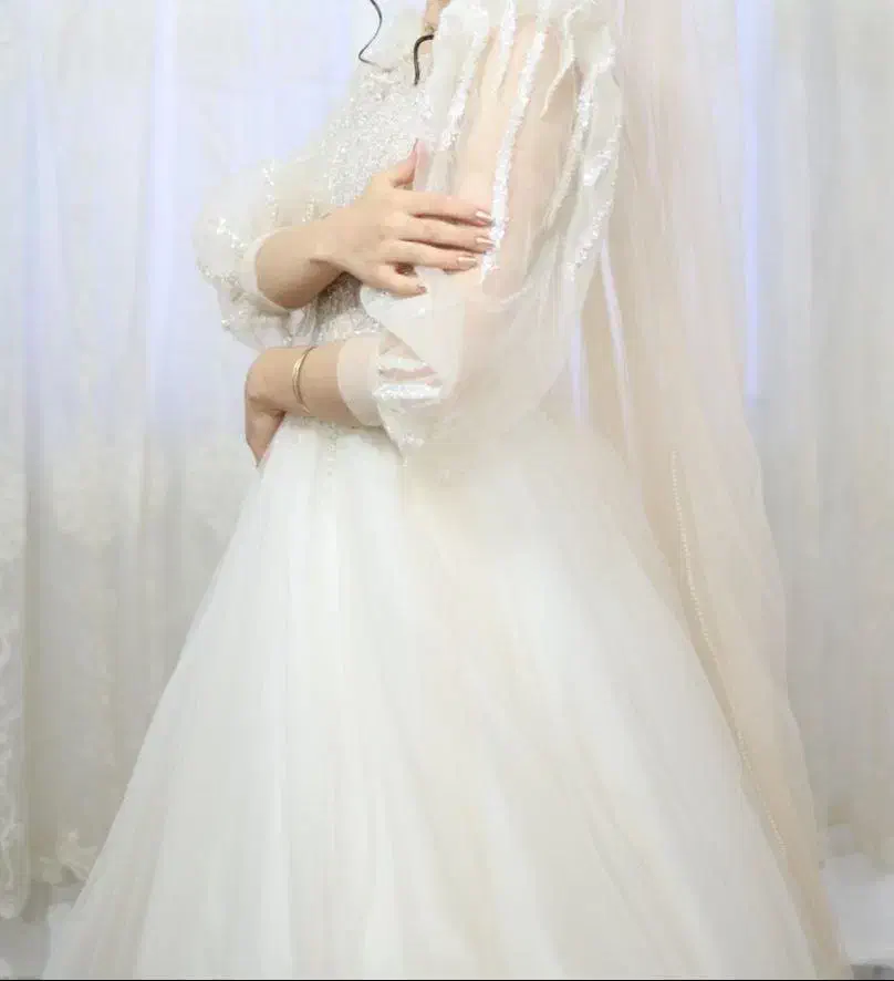 لباس نامزدی|لباس|اسفراین, |دیوار