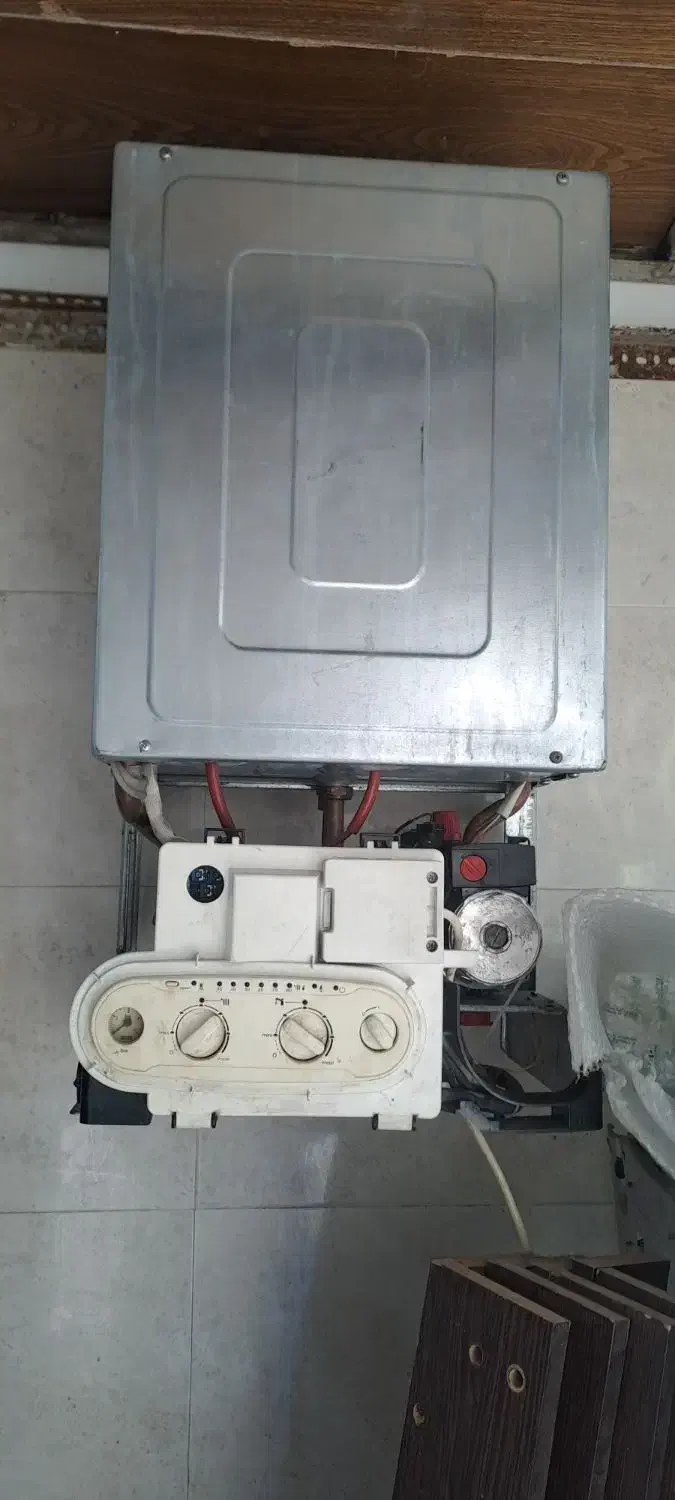 پکیج ۲۴ هزار ایران رادیاتور|آبگرمکن، پکیج، شوفاژ|تهران, جوادیه تهرانپارس|دیوار