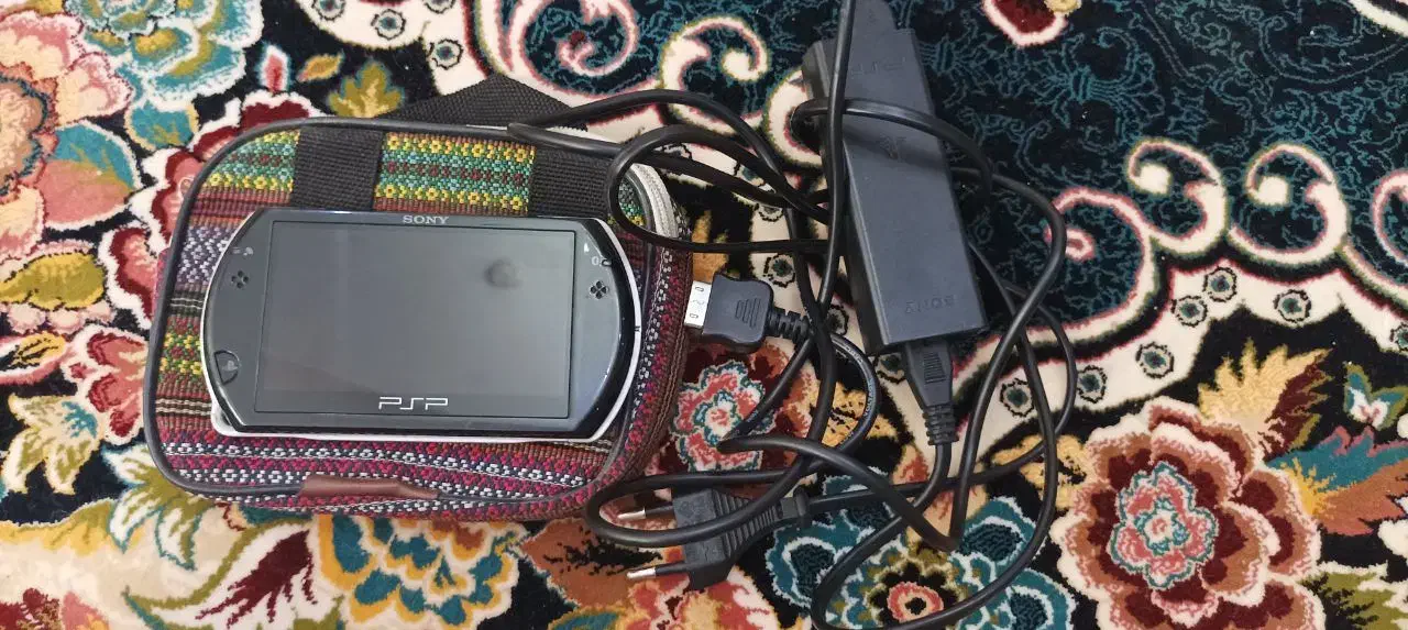 psp پی اس پی psp go|کنسول، بازی ویدئویی و آنلاین|کرج, باغستان|دیوار