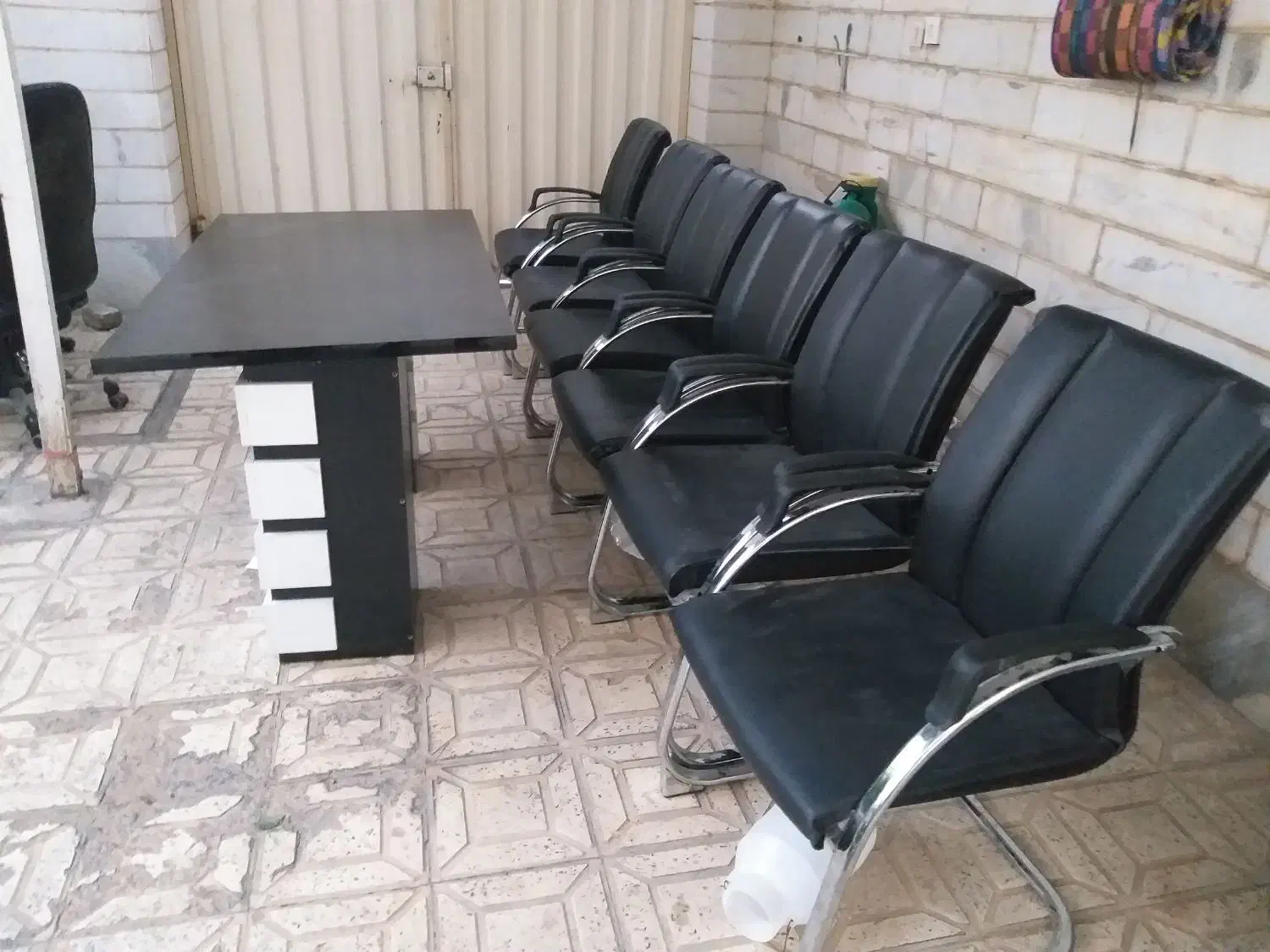 صندلی کنفرانسی ثابت ۶عدد|مبلمان اداری|قزوین, |دیوار