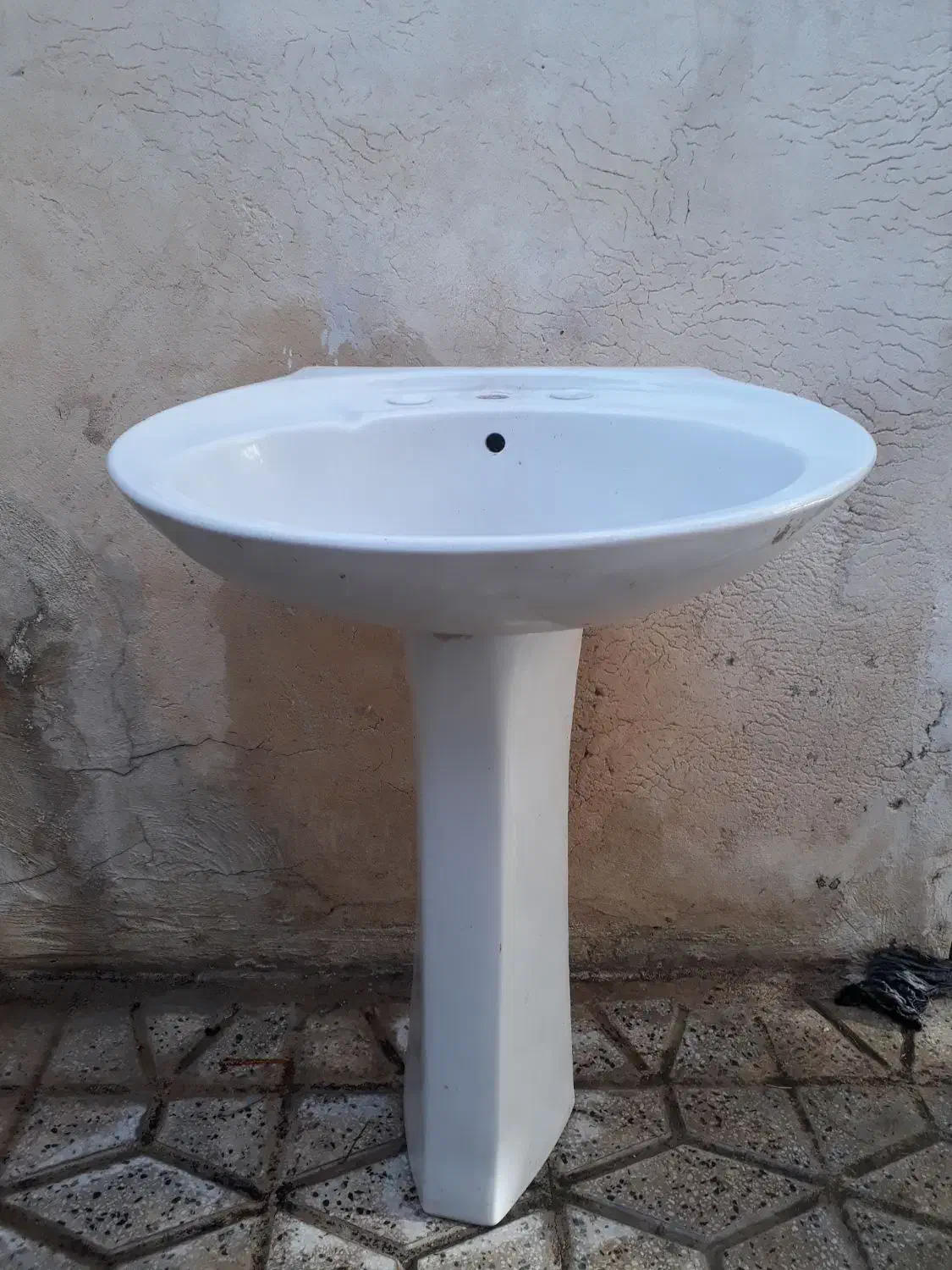 روشوری|لوازم سرویس بهداشتی|بروجرد, |دیوار