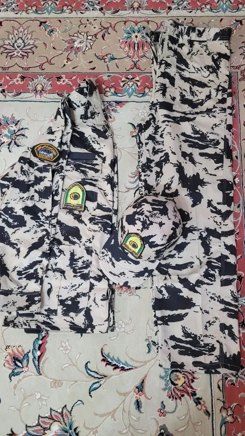 لباس نظامی (لباس سربازی)|لباس|اراک, |دیوار