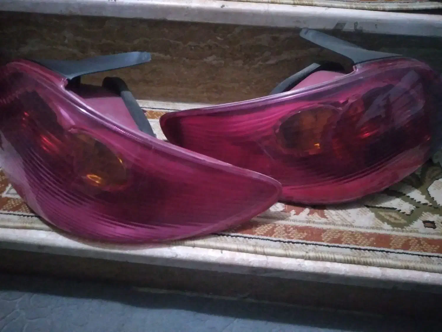 چراغ عقب۲۰۶|قطعات یدکی و لوازم جانبی|لاهیجان, لیالستان|دیوار