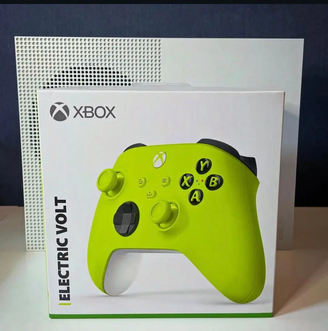 خریدار وفروش Xbox وان اس 500 گیگ و یه ترا|کنسول، بازی ویدئویی و آنلاین|تهران, لویزان|دیوار