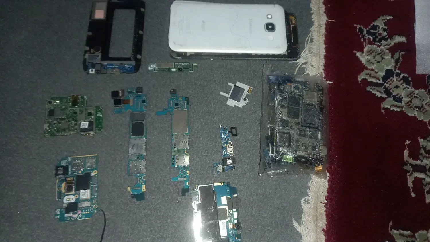 بورد موبایل|لوازم جانبی موبایل و تبلت|تهران, میدان ولیعصر|دیوار