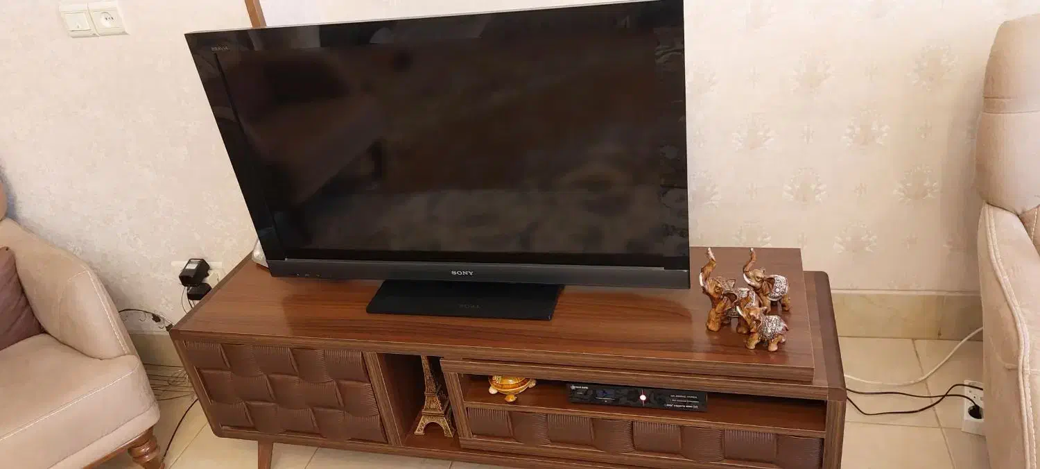 تلویزیون LCD برند sony|تلویزیون و پروژکتور|اصفهان, احمدآباد|دیوار