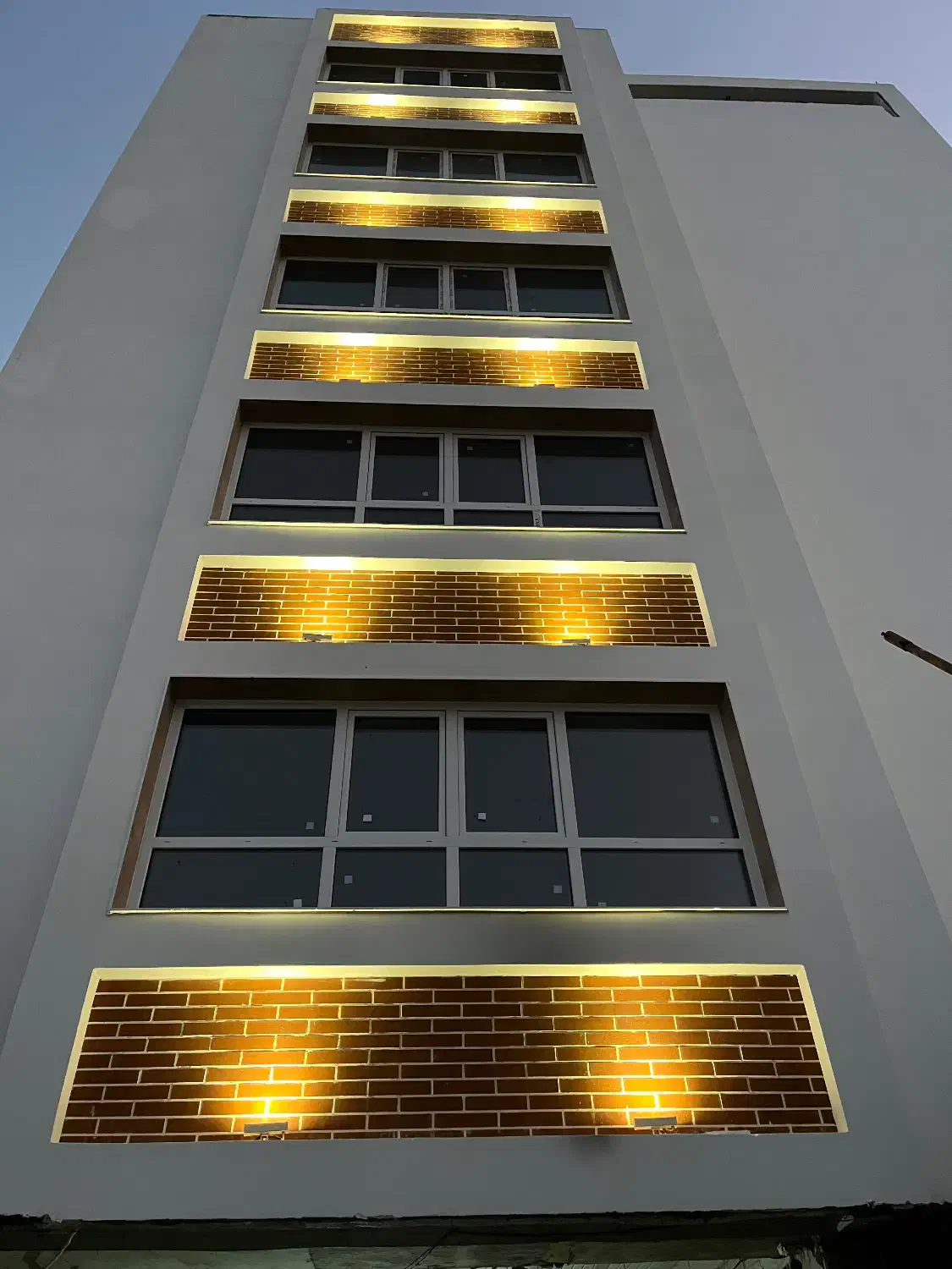 برقکار ساختمان|خدمات پیشه و مهارت|سلمان‌شهر, |دیوار