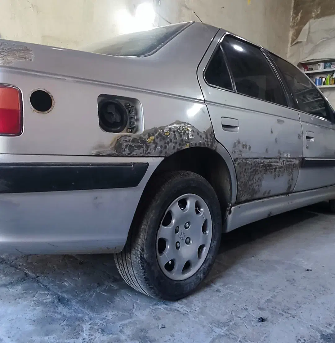 اتورنگ، نقاش خودرو دهقان|خدمات موتور و ماشین|تبریز, |دیوار