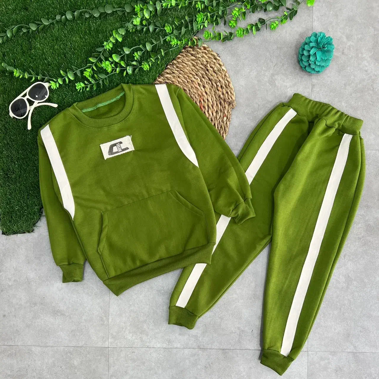 انواع پوشاک کودک با قیمت مناسب|کفش و لباس بچه|مهاجران, |دیوار