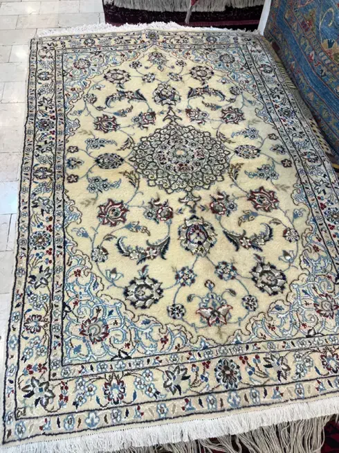 جفت زرع و نیم نایین گل ابریشم|فرش|تهران, مرزداران|دیوار