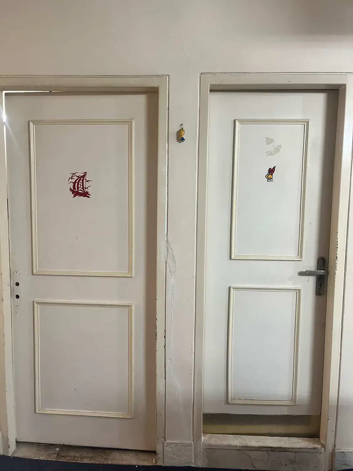 درب چوبی|مصالح و تجهیزات ساختمان|قم, باجک یک|دیوار