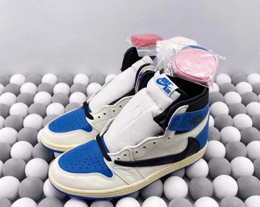 کفش جردن ترویس مستر کوالیتی|کیف، کفش، کمربند|یاسوج, |دیوار