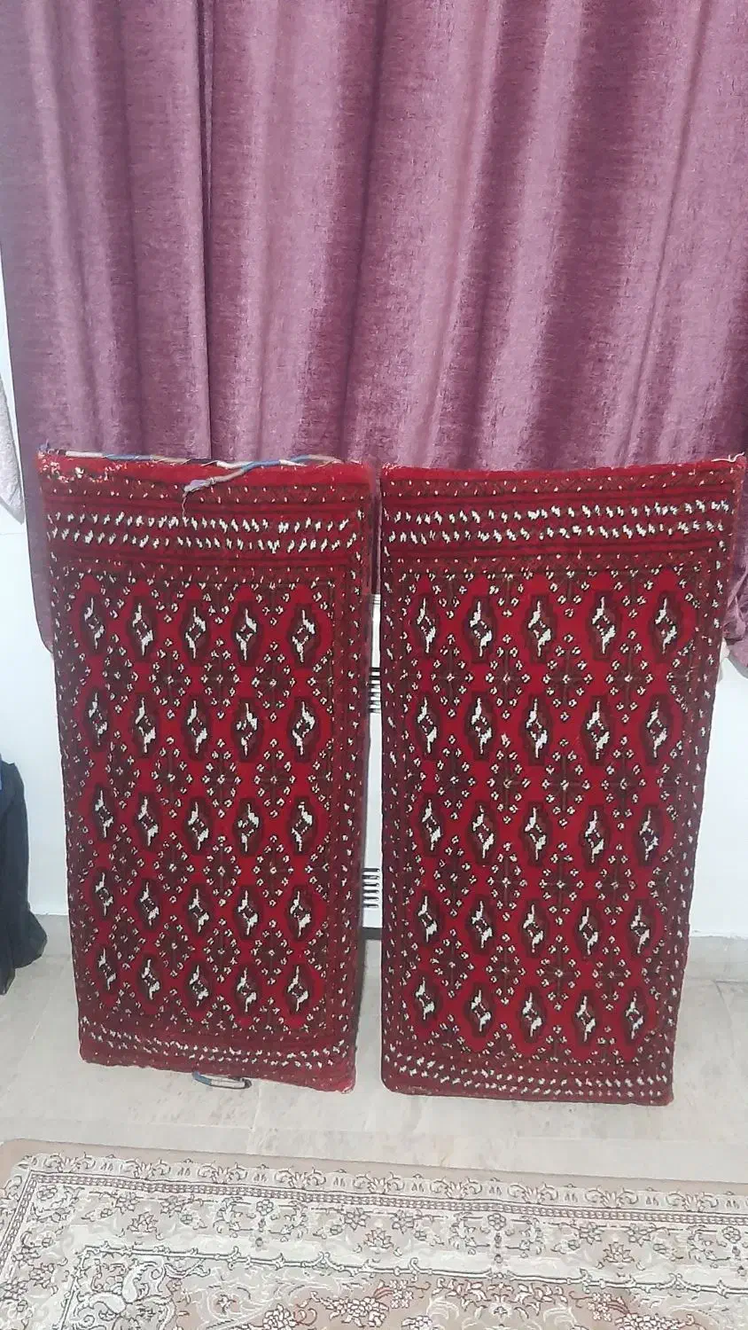 پشتی دست بافت|پشتی|تهران, نیروی دریایی|دیوار