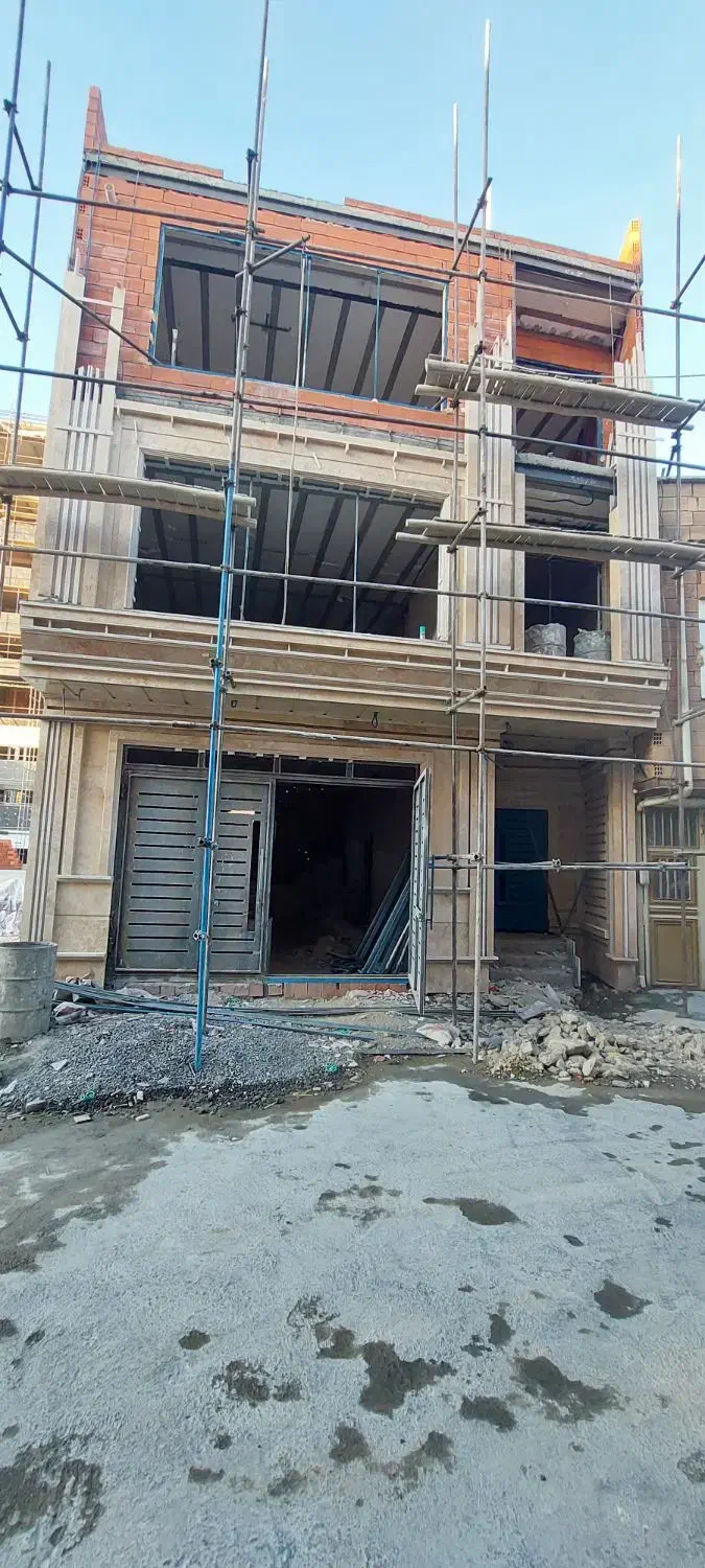 استخدام استادکار وکارگر|استخدام معماری، عمران و ساختمانی|مریوان, |دیوار