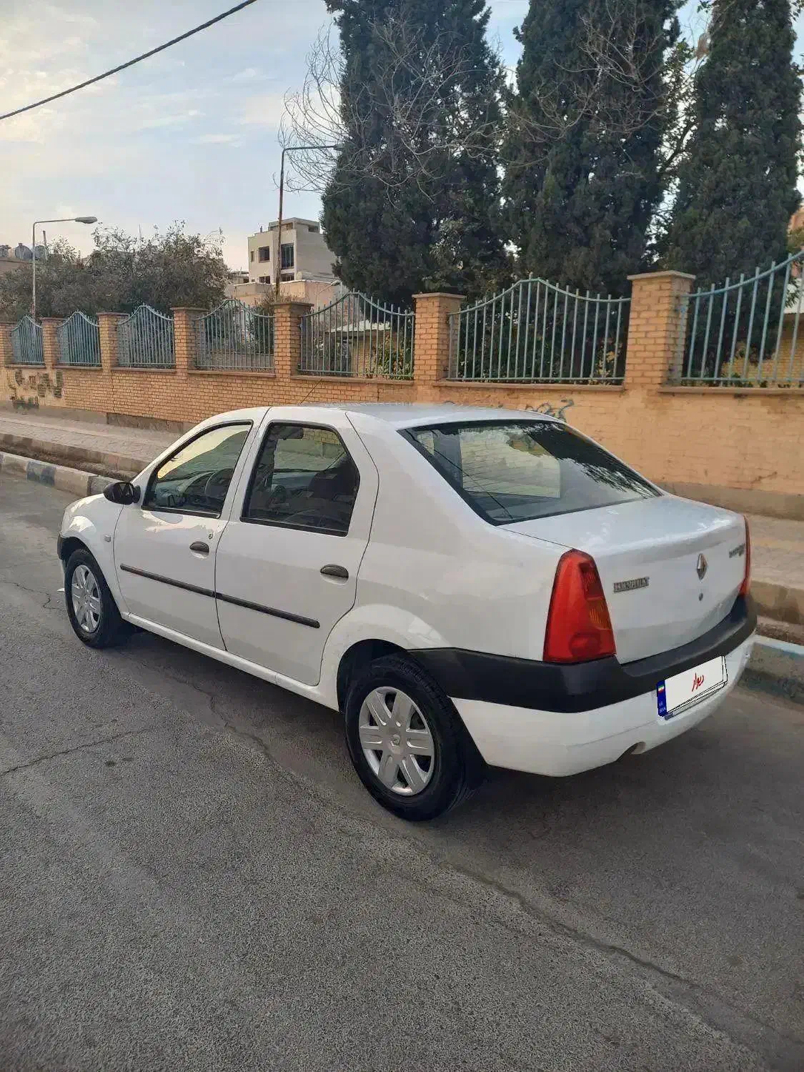 رنو  تندر ال ۹۰  مدل ۸۹|خودرو سواری و وانت|شاهین‌شهر, خانه کارگر|دیوار