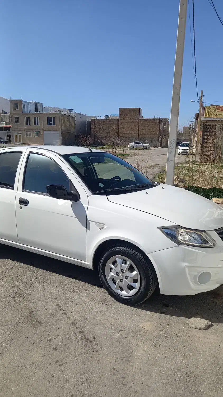 ساینا ۱۴۰۰|خودرو سواری و وانت|دورود, |دیوار