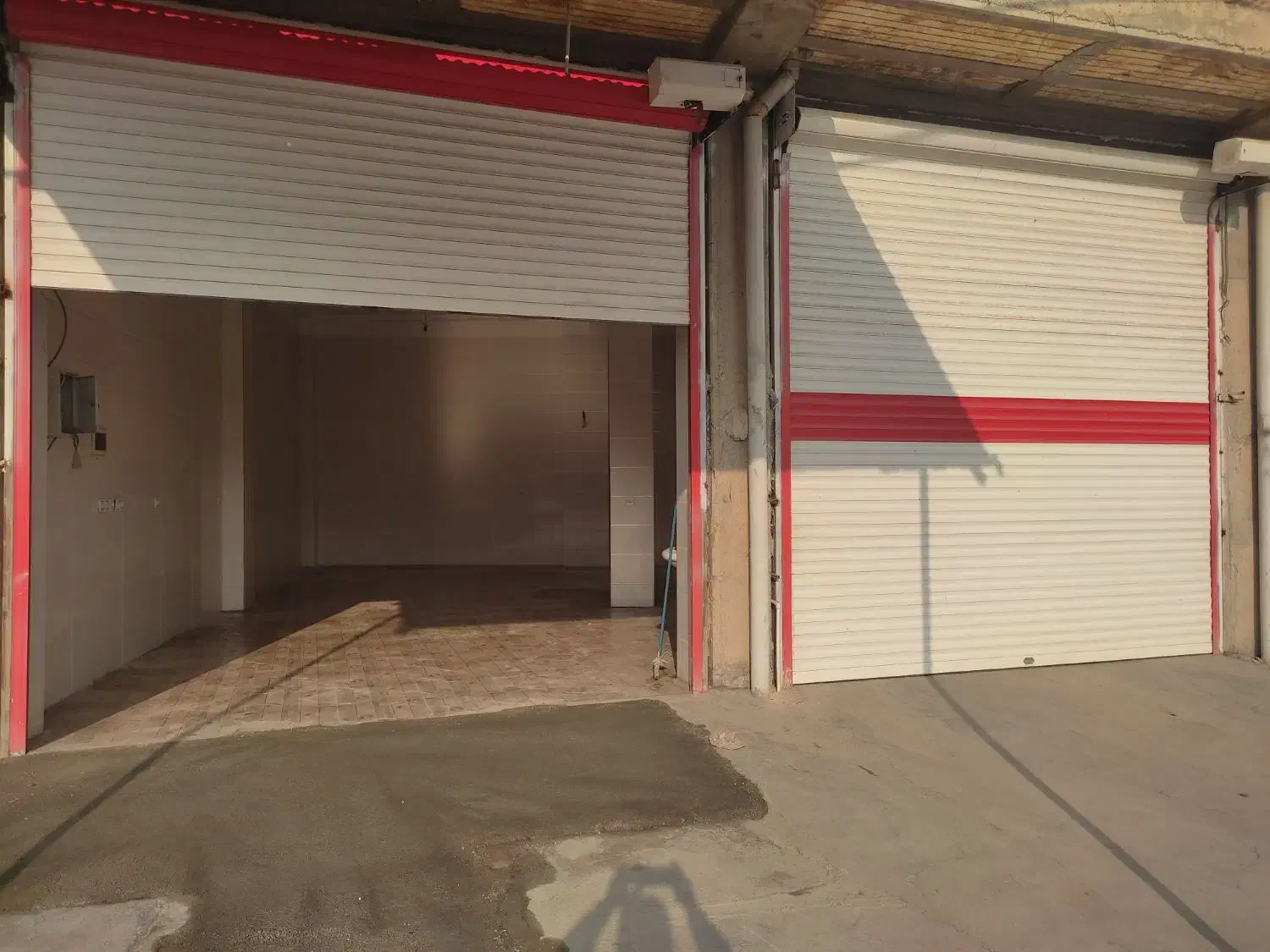 اجاره مغازه ۹۰ متری جهت انبار|اجارهٔ مغازه و غرفه|دره شهر, |دیوار