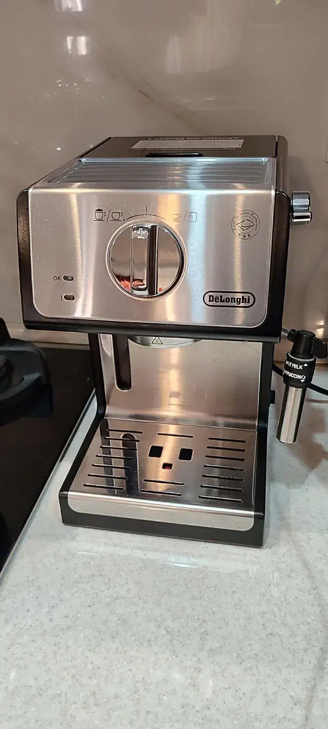اسپرسو ساز دلونگی ایتالیایی در حد نو با فشار 20بار|سماور، چای‌ساز، قهوه‌ساز|یزد, |دیوار