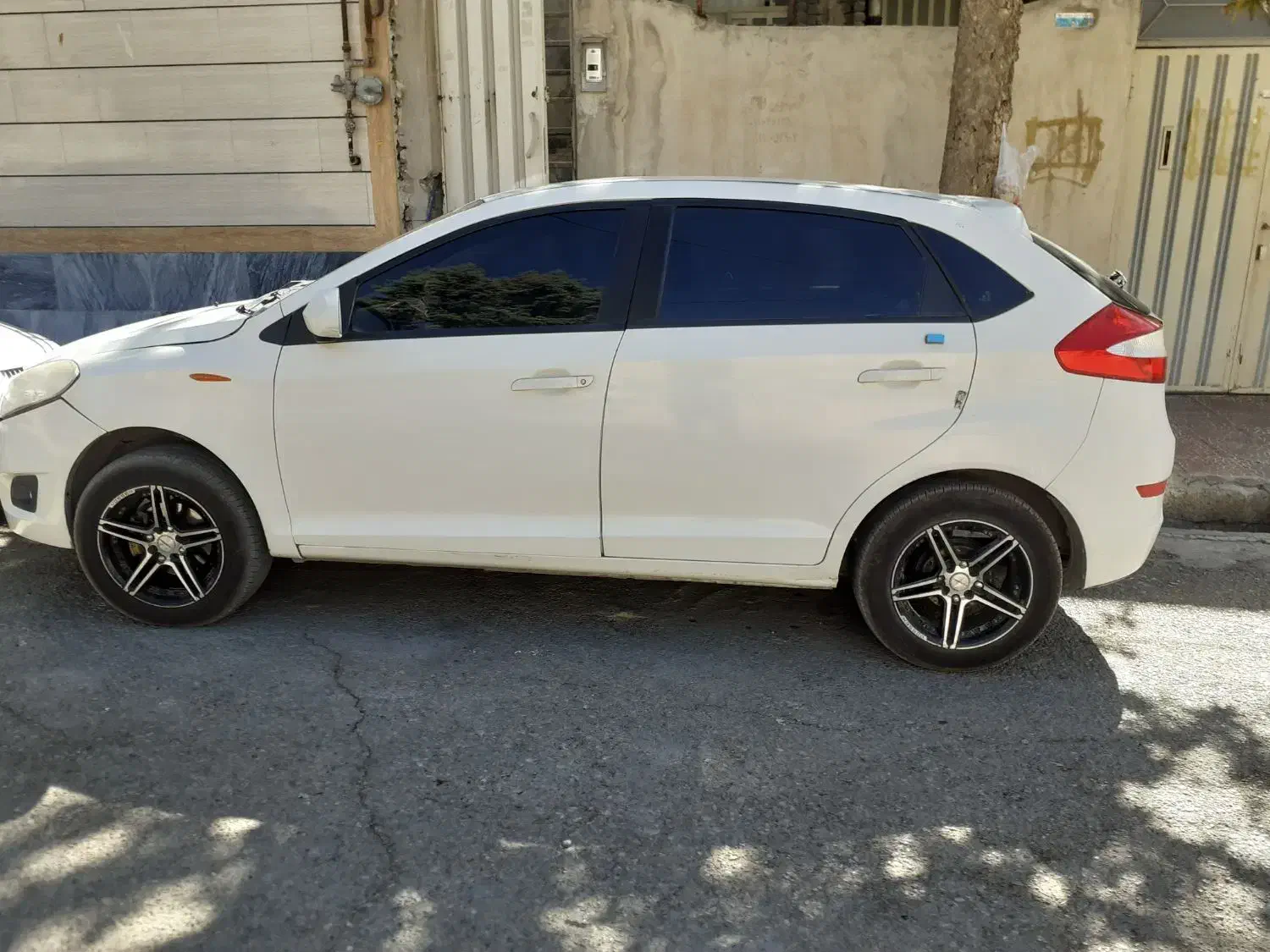 ام وی ام ۳۱۵|خودرو سواری و وانت|خرمآباد, |دیوار