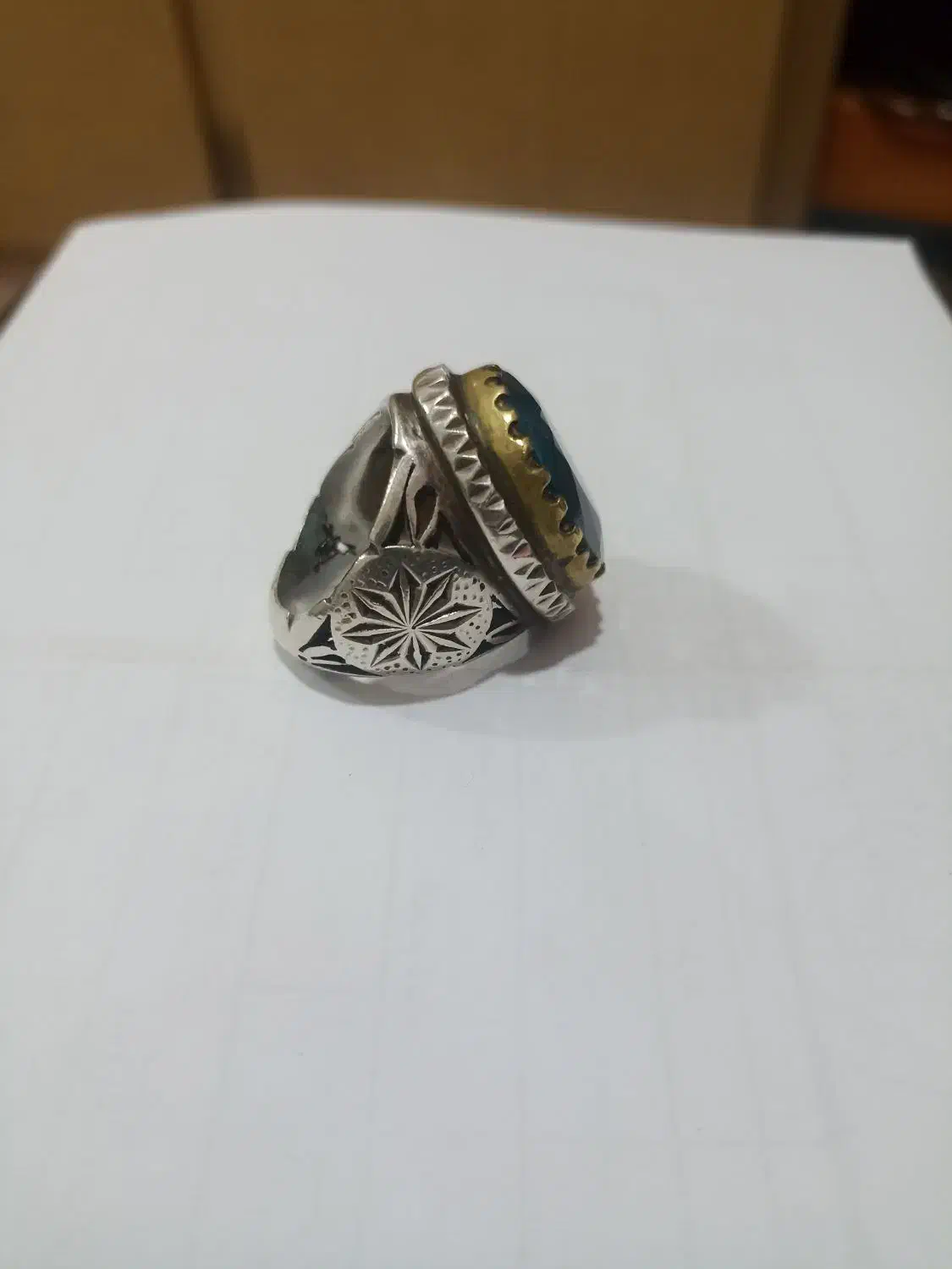 انگشتر توپاز آبی لندن ، رکاب دستساز|جواهرات|امیدیه, |دیوار