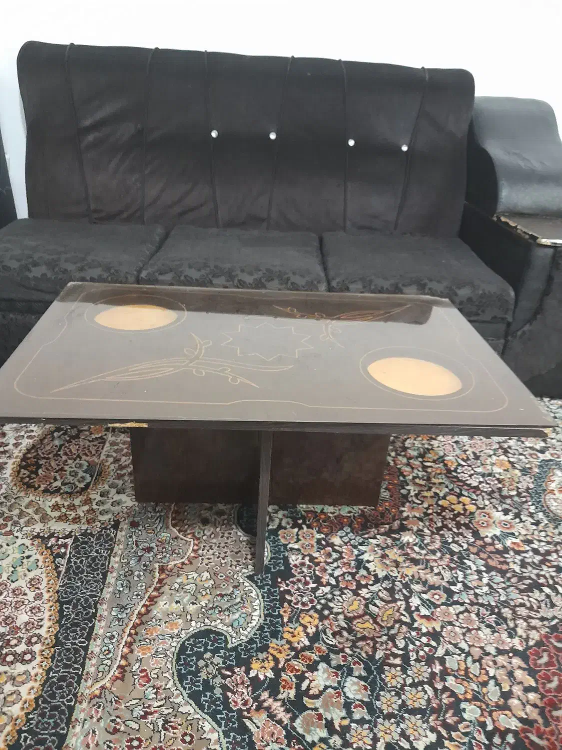 مبل ال|مبلمان خانگی و میز عسلی|گلبهار, شهر جدید گلبهار|دیوار