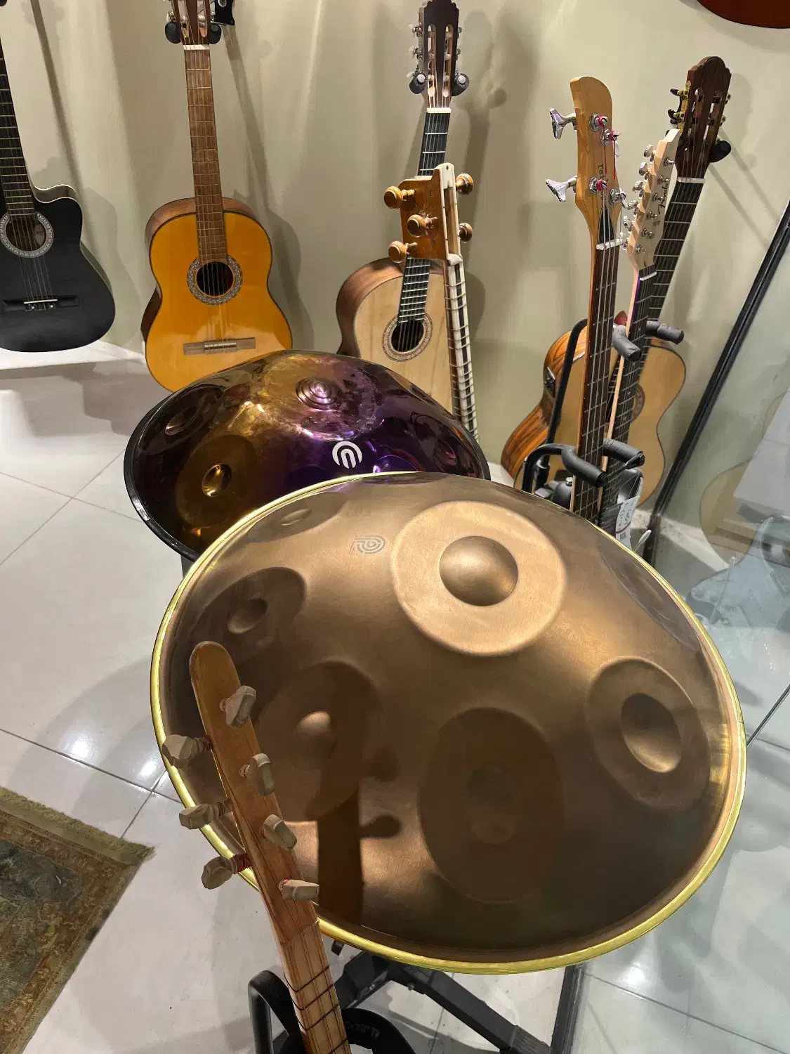 انواع هنگدرام  گالری دیوان|درام و پرکاشن|اردبیل, |دیوار