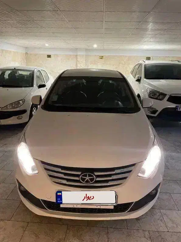 جک J4 سفید|خودرو سواری و وانت|تهران, پونک|دیوار