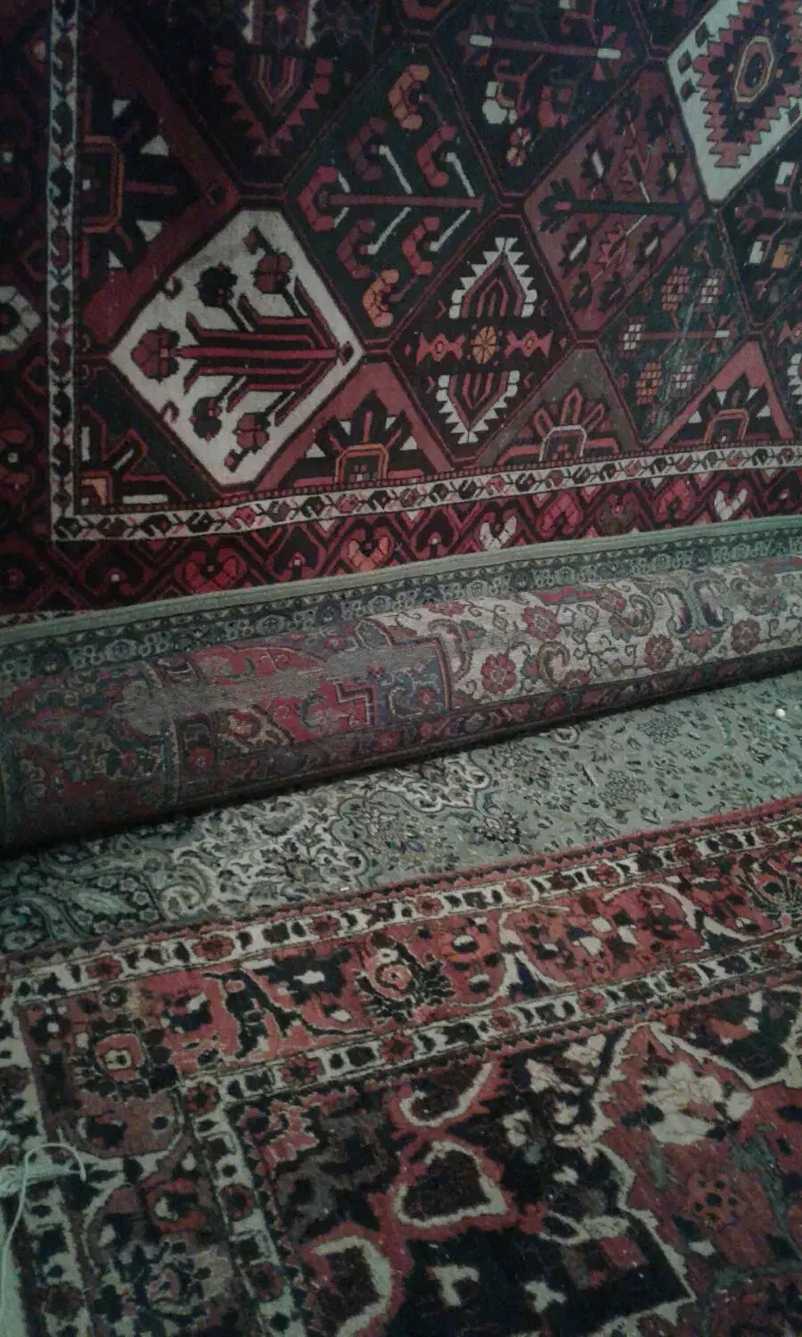 سه تخته فرش بختیاری پانزده تومن|فرش|فولادشهر, فولادشهر|دیوار