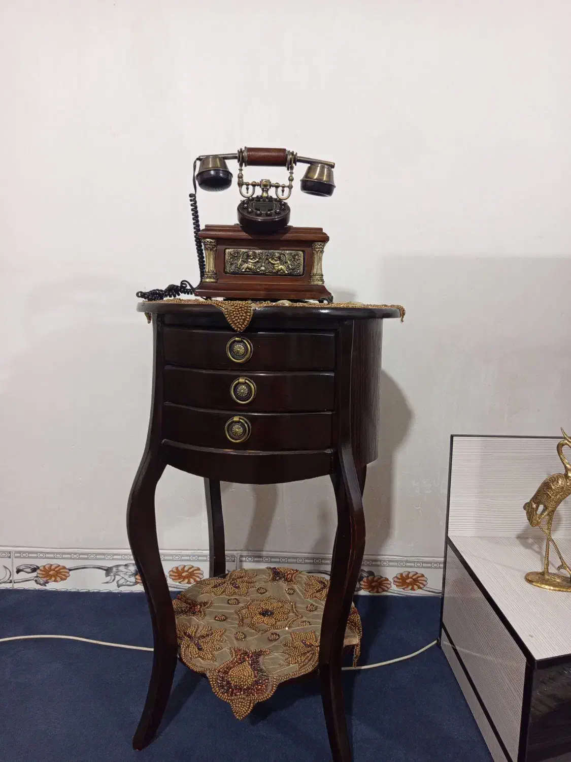 میز تلفن وبوفه|میز تلفن|ورامین, ورامین|دیوار