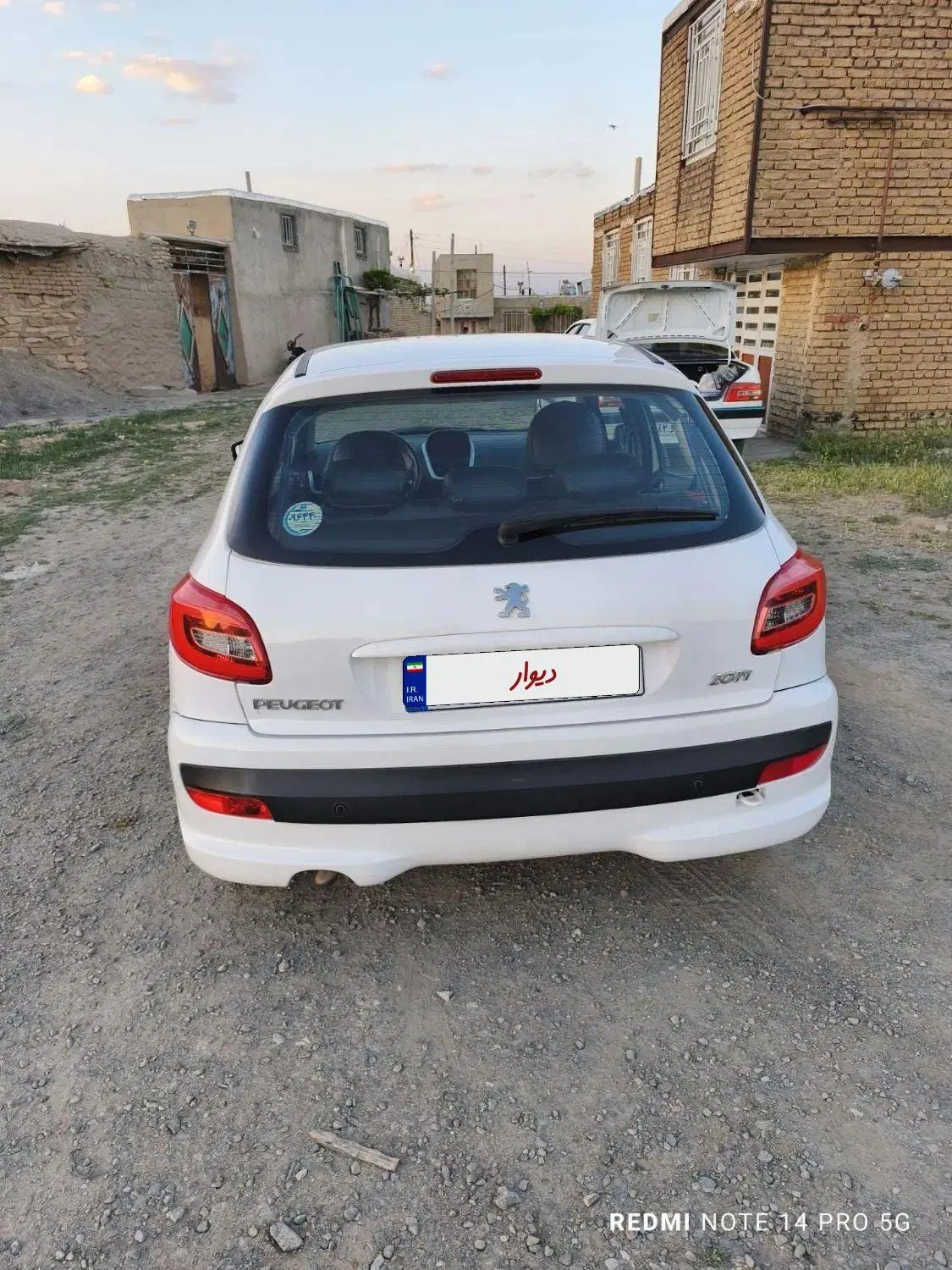 207مدل 99|خودرو سواری و وانت|همدان, |دیوار