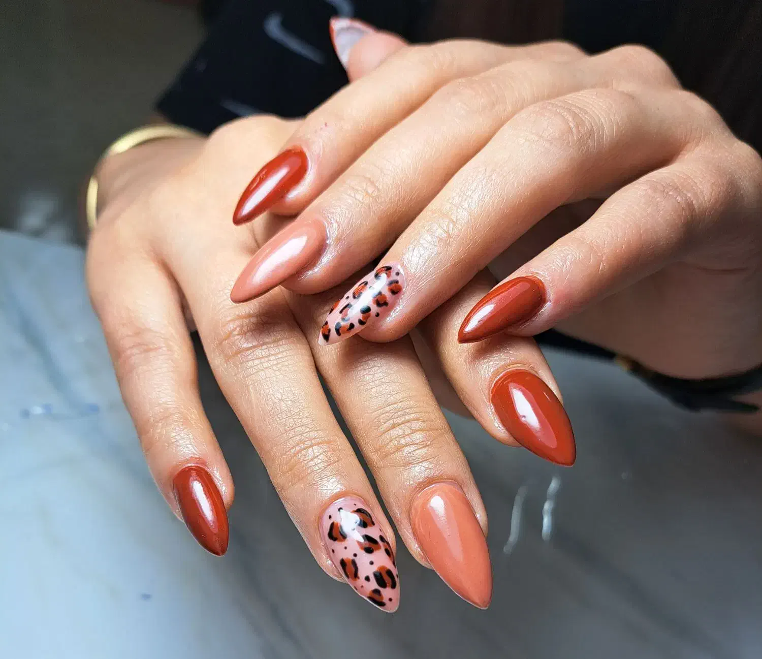 خدمات ناخن نیم بها|خدمات آرایشگری و زیبایی|شاهینشهر, عطار|دیوار