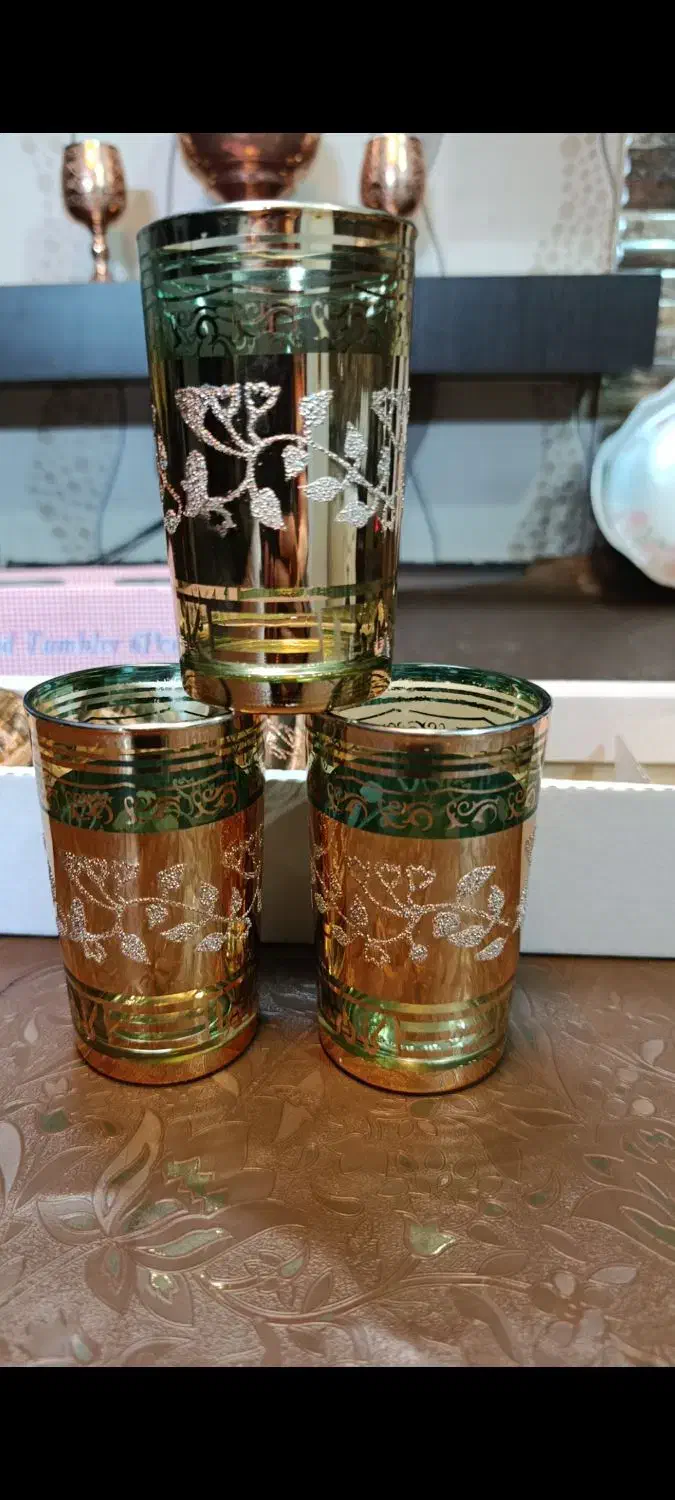 لیوان نوار طلایی کُره ای|ظروف سرو و پذیرایی|اصفهان, سرتاوه|دیوار