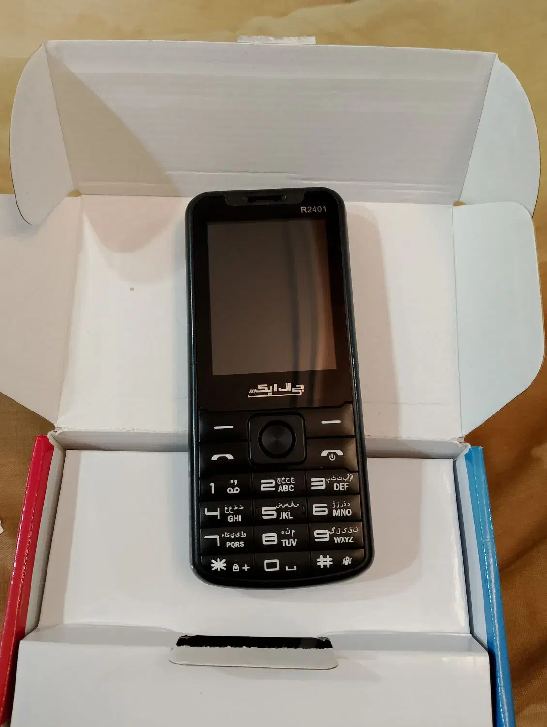 موبایل دکمه ای جی ال ایکس|موبایل|کاشان, فاز ۱ ناجی آباد|دیوار