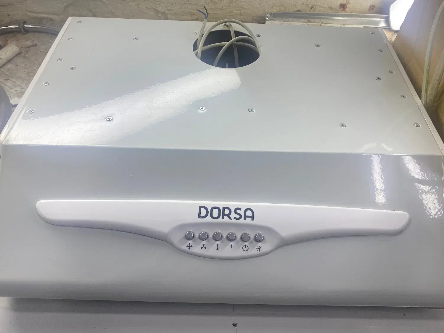 هود درسا|هود|ساری, |دیوار