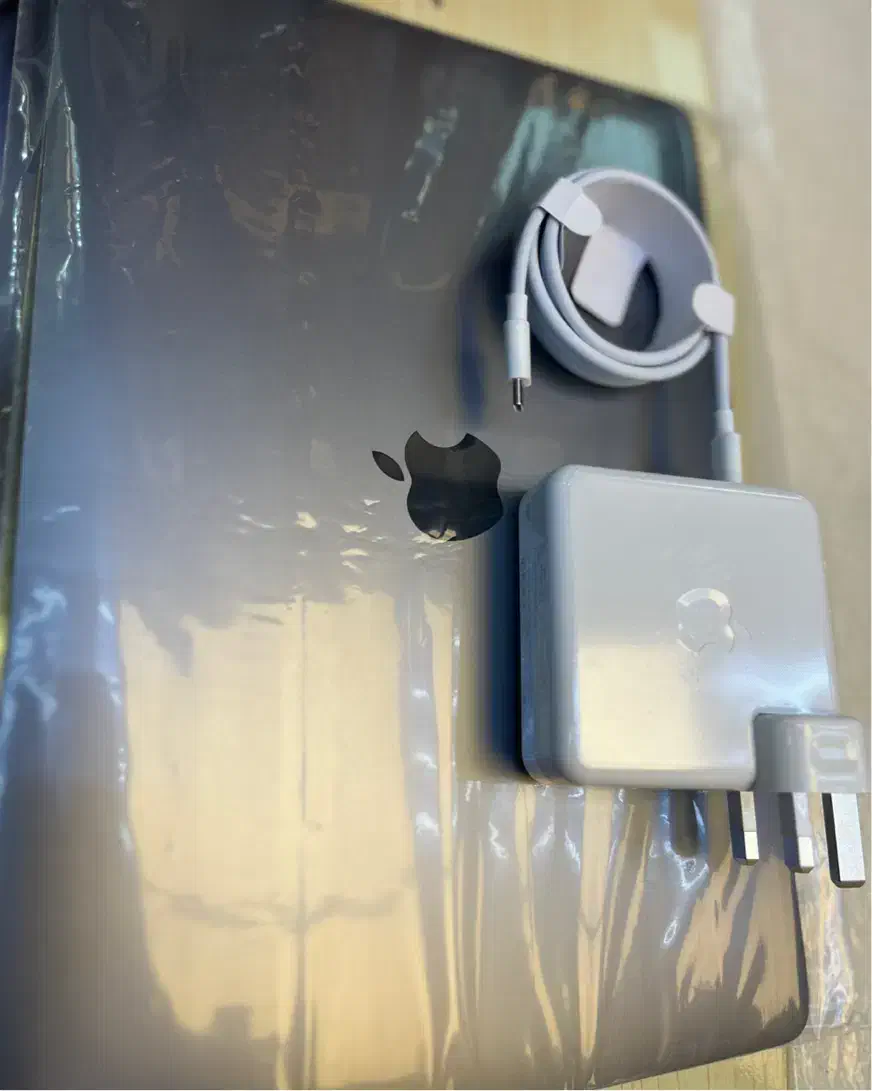 مک بوک پرو 2019   13 اینچ تاچ بار 1 ترابایت|رایانه همراه|تهران, شهرک شهید باقری|دیوار