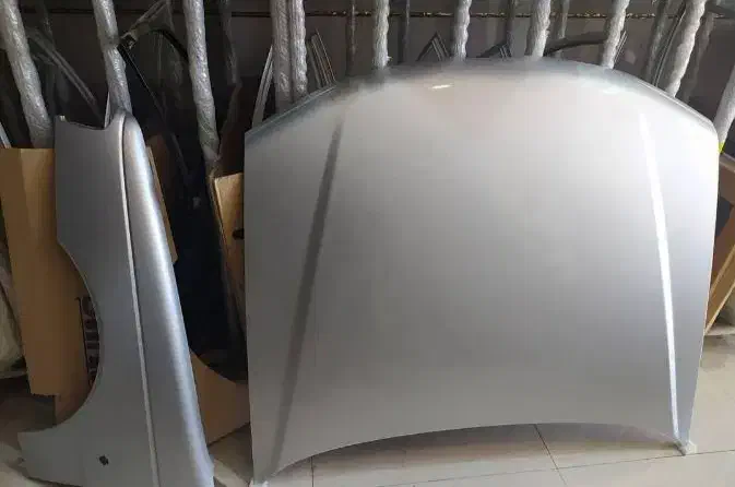 فروش انواع کاپوت رنگی خودروهای داخلی|قطعات یدکی و لوازم جانبی|اصفهان, بهارستان|دیوار