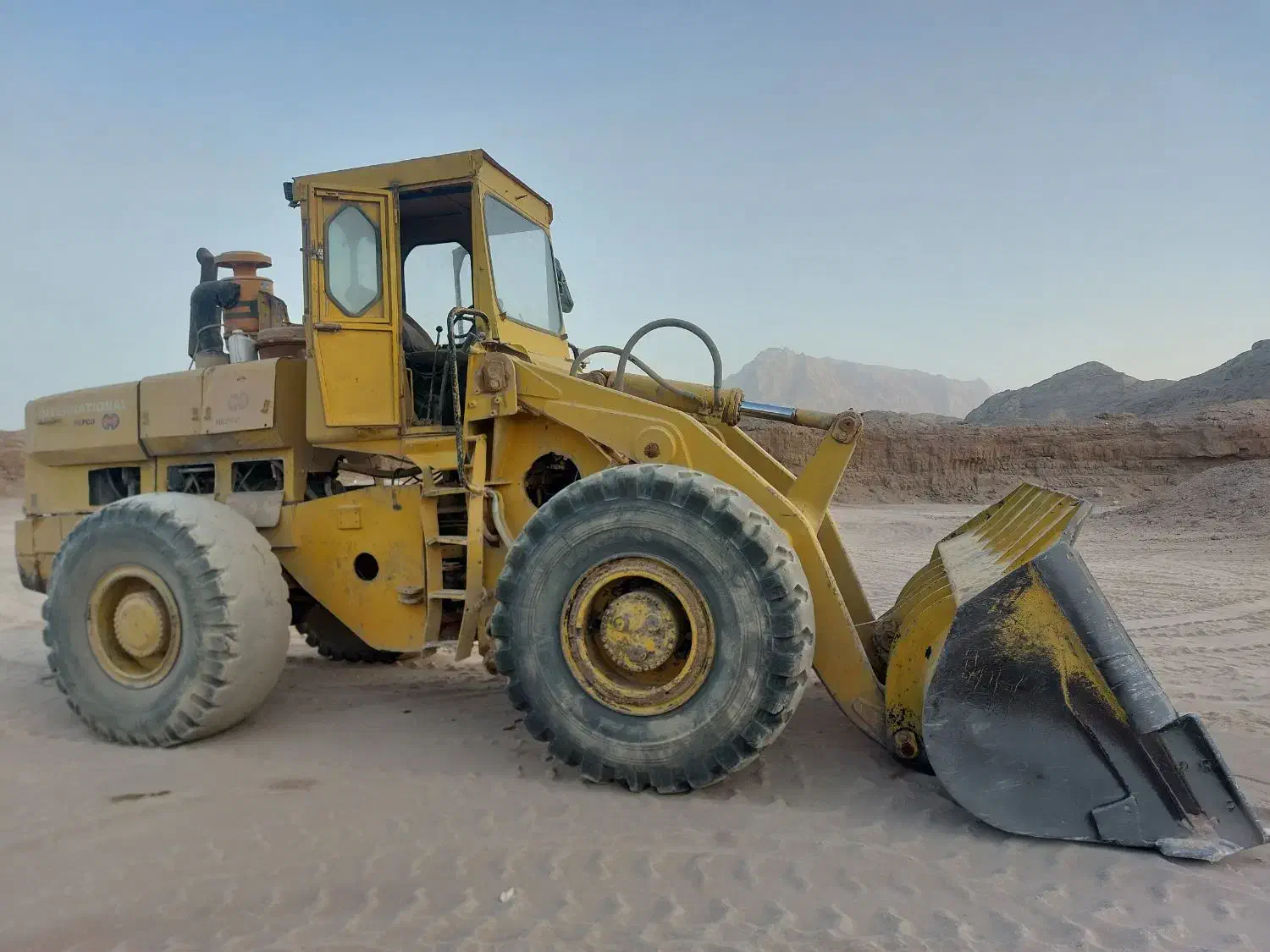 لودرهپکوA۵۴۰|خودرو سنگین|یزد, |دیوار