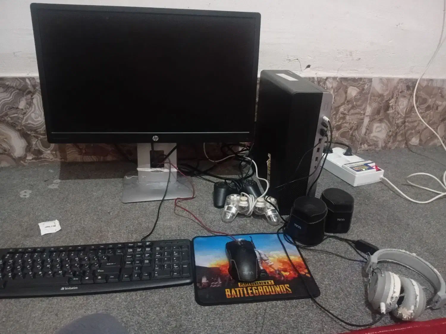 کامپیوتر مدل اچ پی|رایانه رومیزی|کازرون, |دیوار