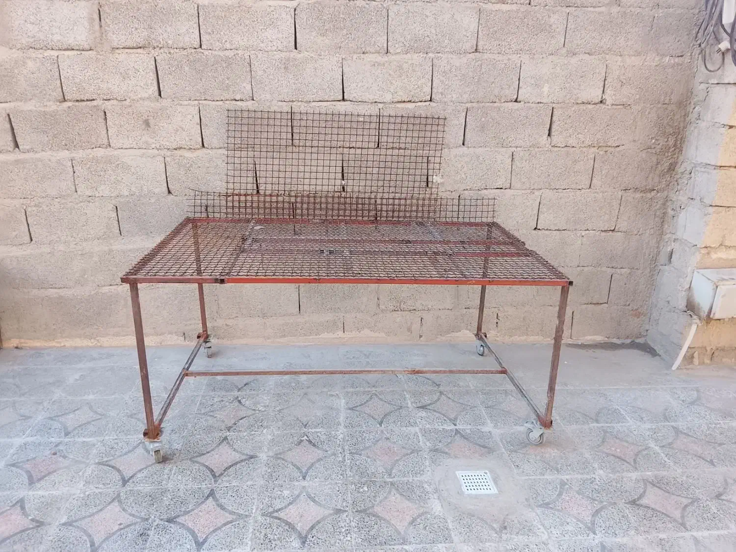 میز چرخ دار|اتو و لوازم اتو|سراوان, |دیوار