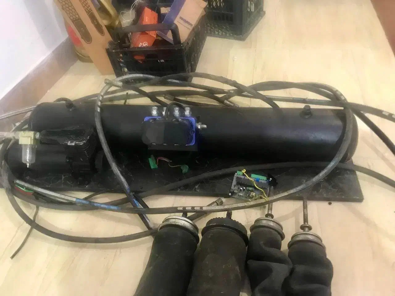 پنوماتیک پراید تک موتور|قطعات یدکی و لوازم جانبی|آمل, |دیوار